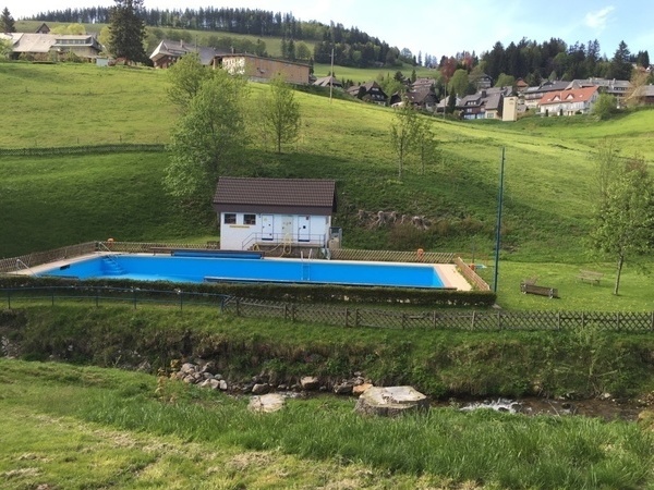 Freibad Todtnauberg Bildnachweis: Mit freundlicher Genehmigung des Fördervereins des Freibads Todtnauberg Freibad Todtnauberg Bildnachweis: Mit freundlicher Genehmigung des Fördervereins des Freibads Todtnauberg