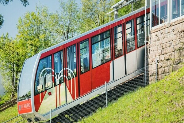 Sommerbergbahn Bad Wildbad Bildnachweis: Mit freundlicher Genehmigung der Sommerbergbahn Sommerbergbahn Bad Wildbad Bildnachweis: Mit freundlicher Genehmigung der Sommerbergbahn