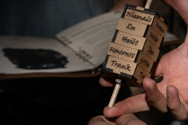 1618 - Das Geheimnis einer Hexe Bildnachweis: Mit freundlicher Genehmigung von Berggeheimnis 1618 - Das Geheimnis einer Hexe Bildnachweis: Mit freundlicher Genehmigung von Berggeheimnis