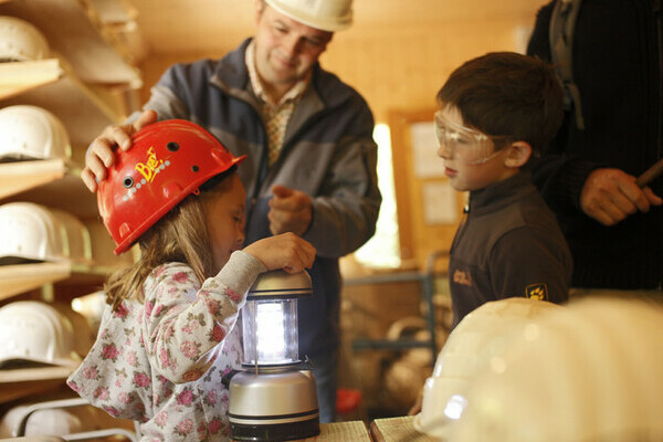Bildnachweis: Mit freundlicher Genehmigung der Gemeinde Todtmoos - Schaubergwerk Hoffnungsstollen Bildnachweis: Mit freundlicher Genehmigung der Gemeinde Todtmoos - Schaubergwerk Hoffnungsstollen