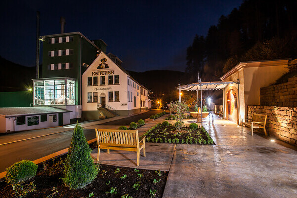 Lebensquellbrunnen Hornberg Bildnachweis: Mit freundlicher Genehmigung von Hornberger Lebensquell Lebensquellbrunnen Hornberg Bildnachweis: Mit freundlicher Genehmigung von Hornberger Lebensquell